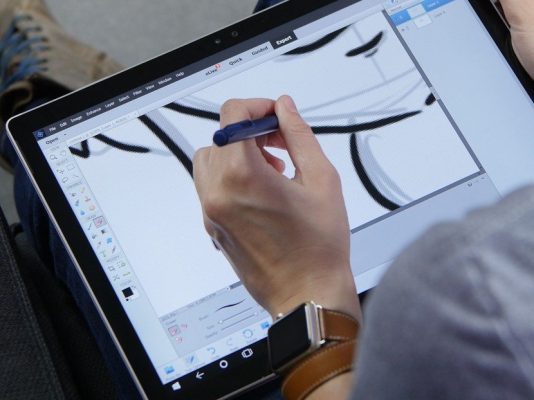 Surface Pro 3 vs iPad Pro drawing 2020
