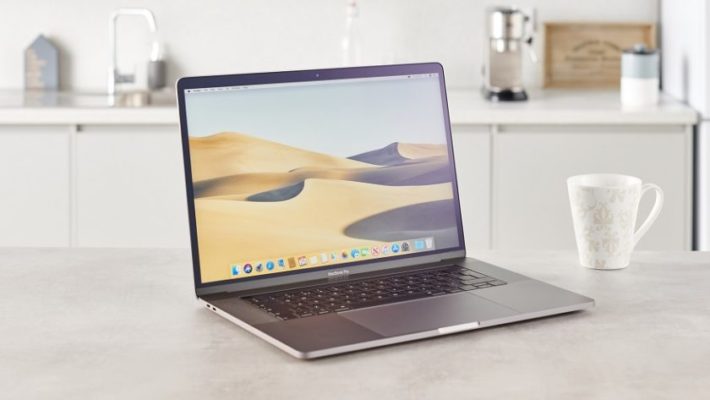 Apple 15.4 MacBook Pro with touch bar (mid 2019 space gray) review