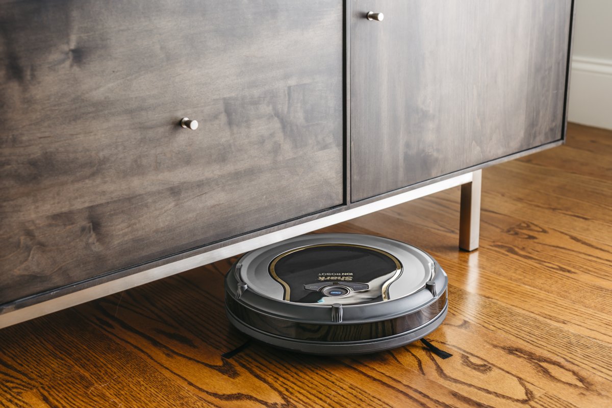 Shark ION robot vacuum R75 with Wi-Fi (RV750) review