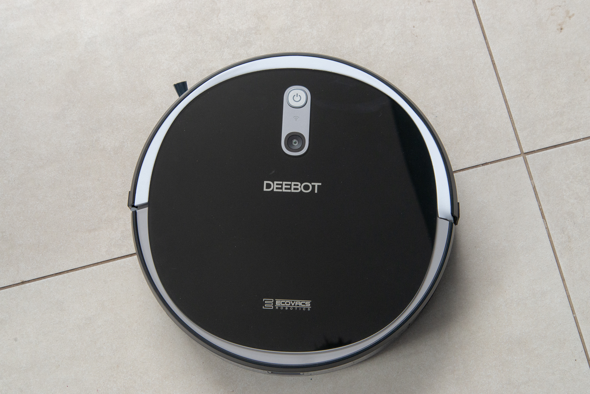 Ecovacs Deebot 711 robot vacuum cleaner with Smart Navi 2.0